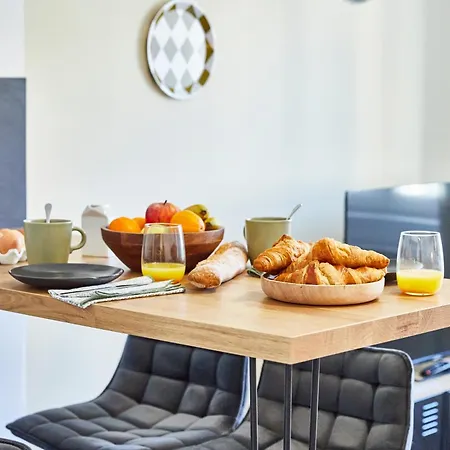 Daire Be-4g - Joli 2 Pieces Equipe Pour 1-2 Pers Au 4eme Etage Au Centre De