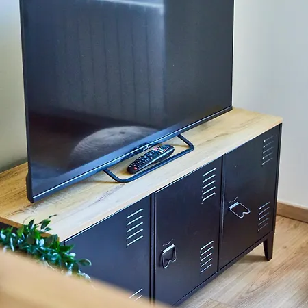 Be-4g - Joli 2 Pieces Equipe Pour 1-2 Pers Au 4eme Etage Au Centre De Mulhouse